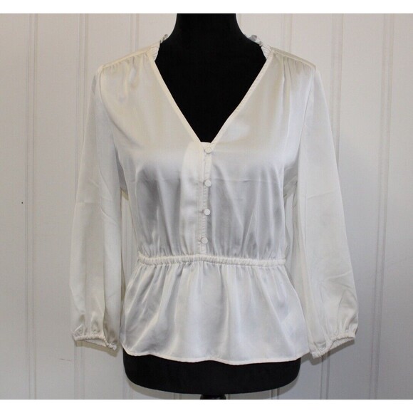 J.Crew Off White Satin Crepe Peplum Hem Blouse Size 2 - Picture 3 of 10